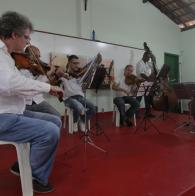 Voluntárias Sociais da Bahia levam música clássica ao Bairro da Paz