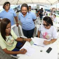 Voluntárias Sociais promovem feira de serviços em homenagem ao Dia da Mulher