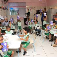 Voluntárias iniciam distribuição de material pedagógico do Mais Infância