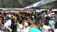 Feira de Saúde e Cidadania atende seis mil pessoas em Teixeira de Freitas
